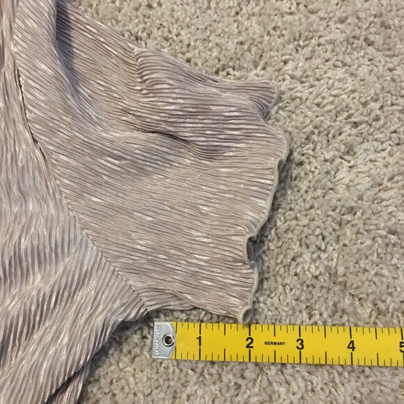 Vintage Retro 90s Tradition Accordion Crepe Champagne Short Sleeve Top - Picture 13 of 13